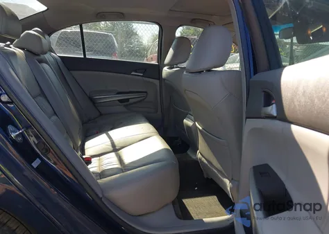 2008 Honda Accord 3.5 Ex-L z USA, uszkodzony, nr VIN 1HGCP36808A020652